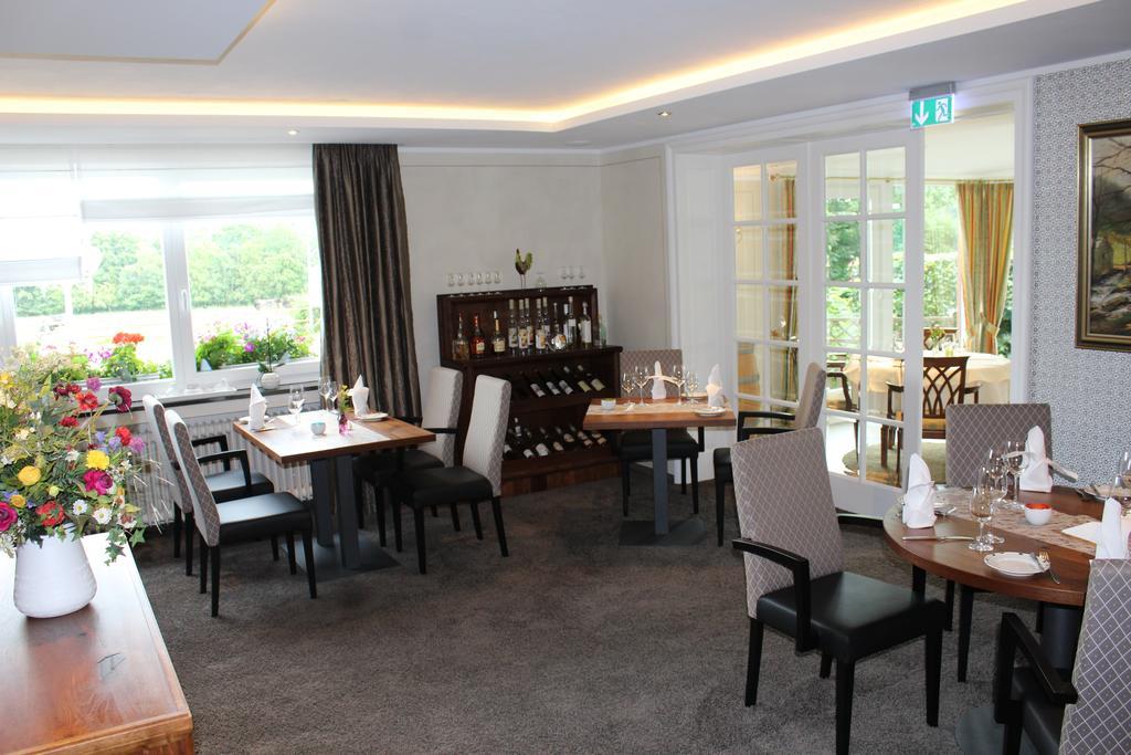 Landgasthof Gut Marienbildchen Roetgen Exterior foto