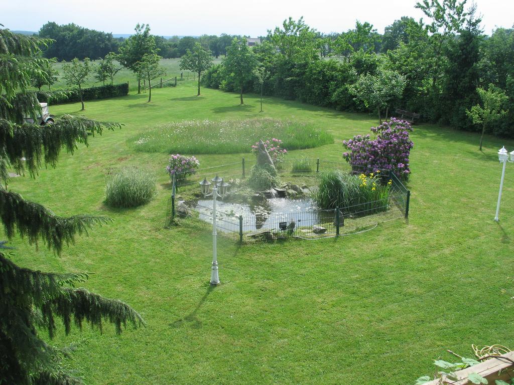 Landgasthof Gut Marienbildchen Roetgen Exterior foto